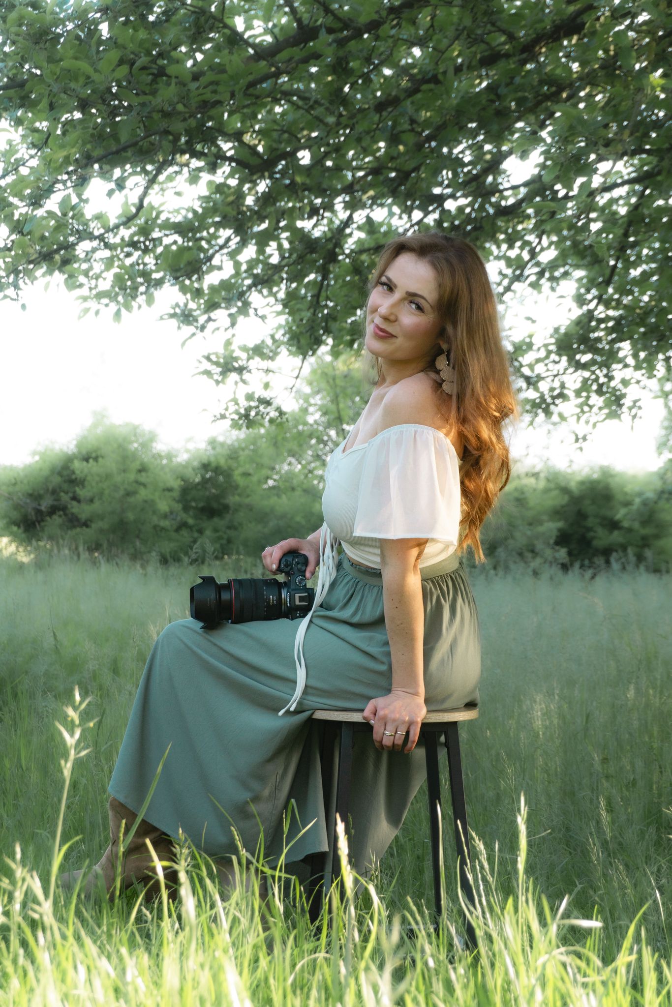 Kira beim Fotografieren
